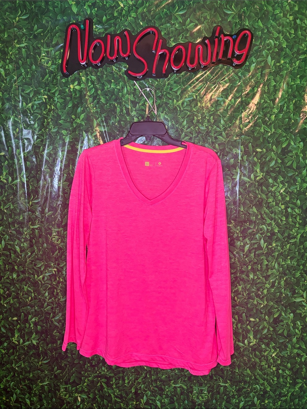 Xersion Hot Pink V-Neck Long Sleeve Tee
